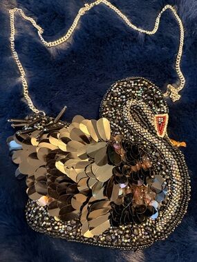 Sequined Black Swan beaded crossbody bag!